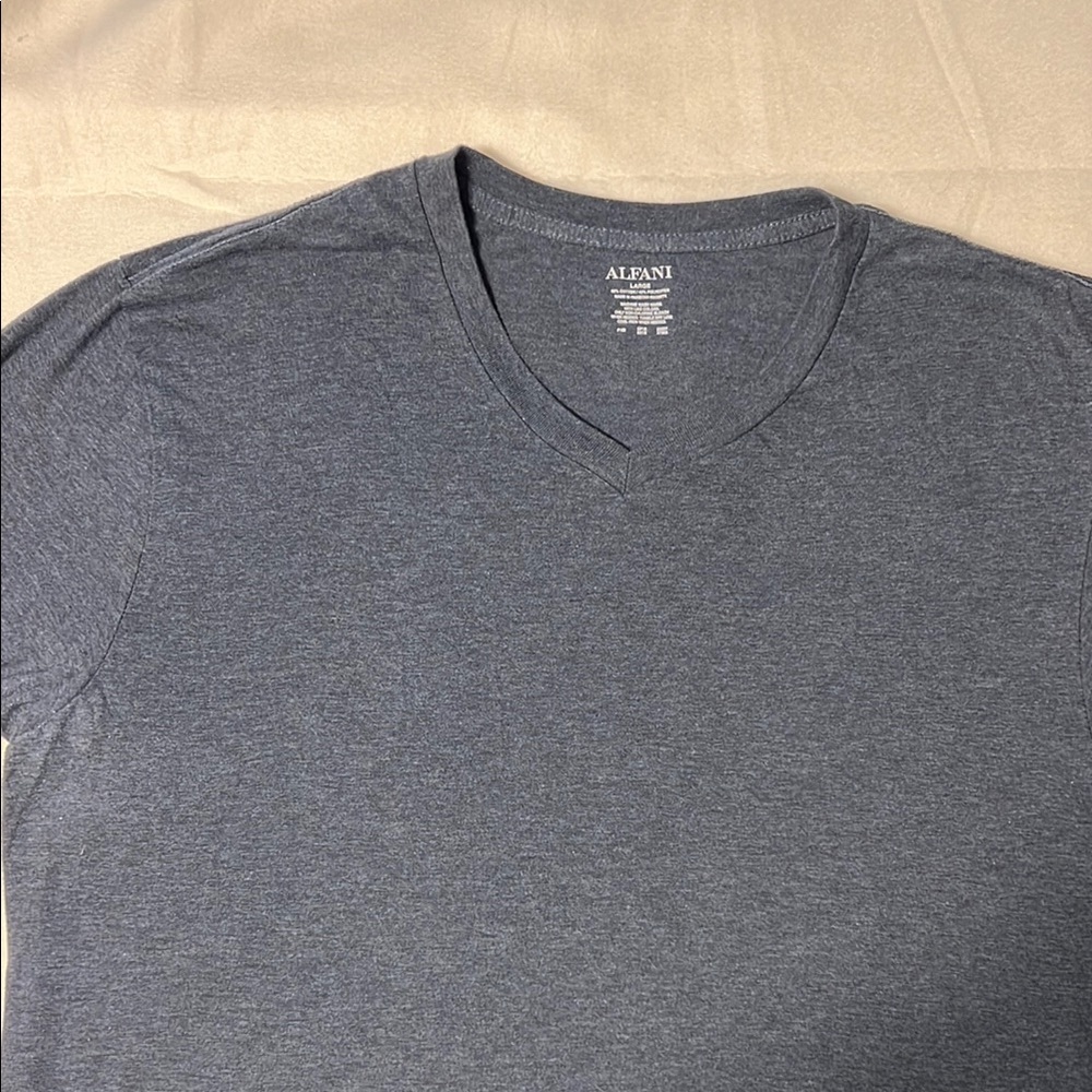 Alfani Large gray T-shirt.